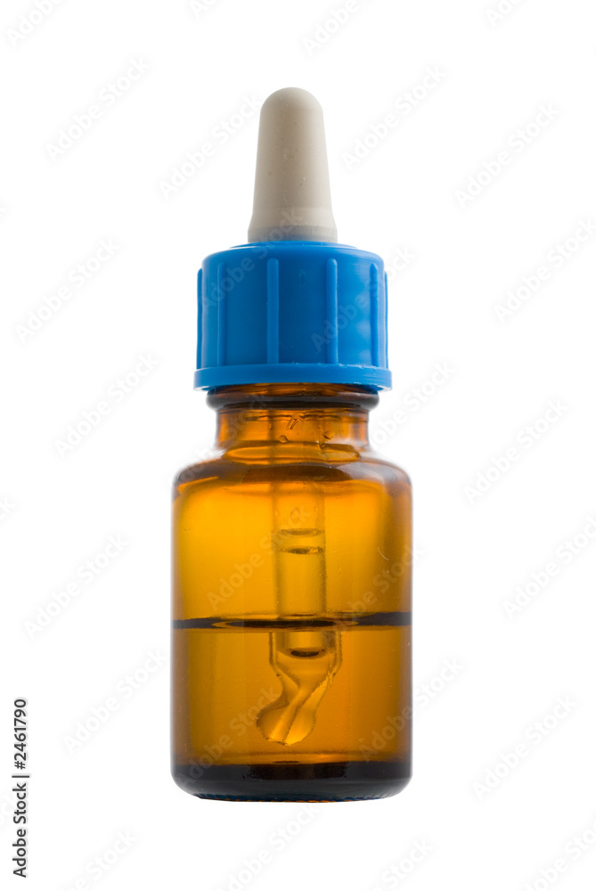 Fototapeta premium medical flask and droppper with clipping path