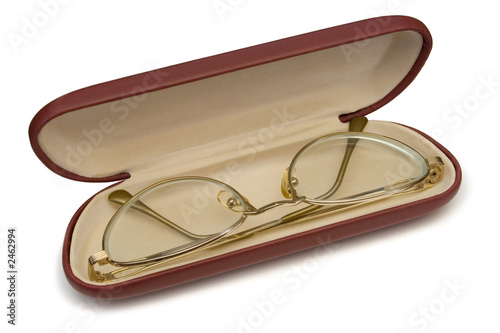 glasses in case photo