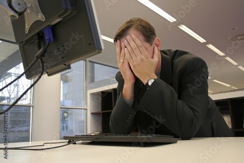 bankruptcy or finance problem 