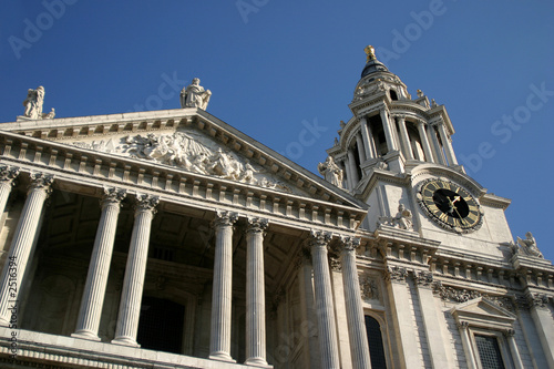 st paul's cathedral