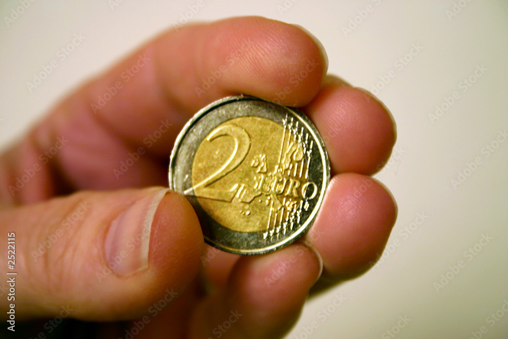2 euros