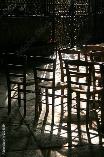 Photos chaises alignées