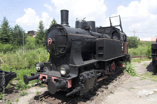 old steam engine at station