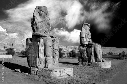 memnon-koloss