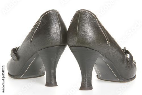 black feminine loafers