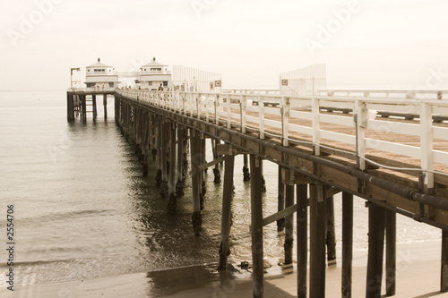 malibu pier-a historic landmark