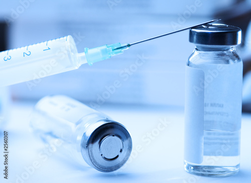 syringe and medicine for injection photo