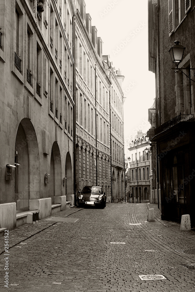 Naklejka premium Lonely car parked on the street