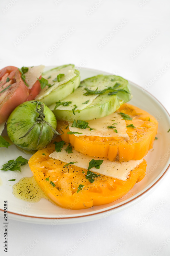 sliced heirloom tomato salad