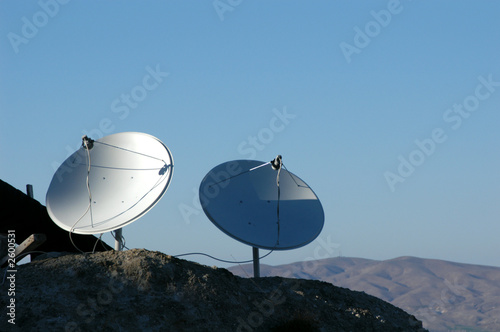 dish antennas in the mountains