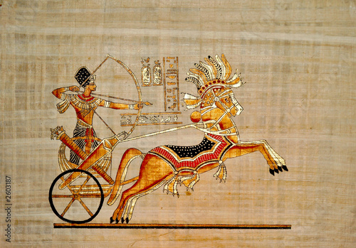 Fotografiet faksimile eines pharao im krieg auf papyrus