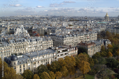 quartier de l'esplanade des invalides vue depuis la tour eiffel