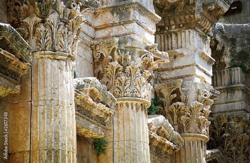  baalbek -   columns detail