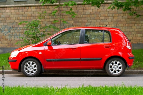 red car