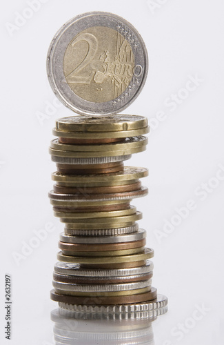 deux euros sur pile d'euros