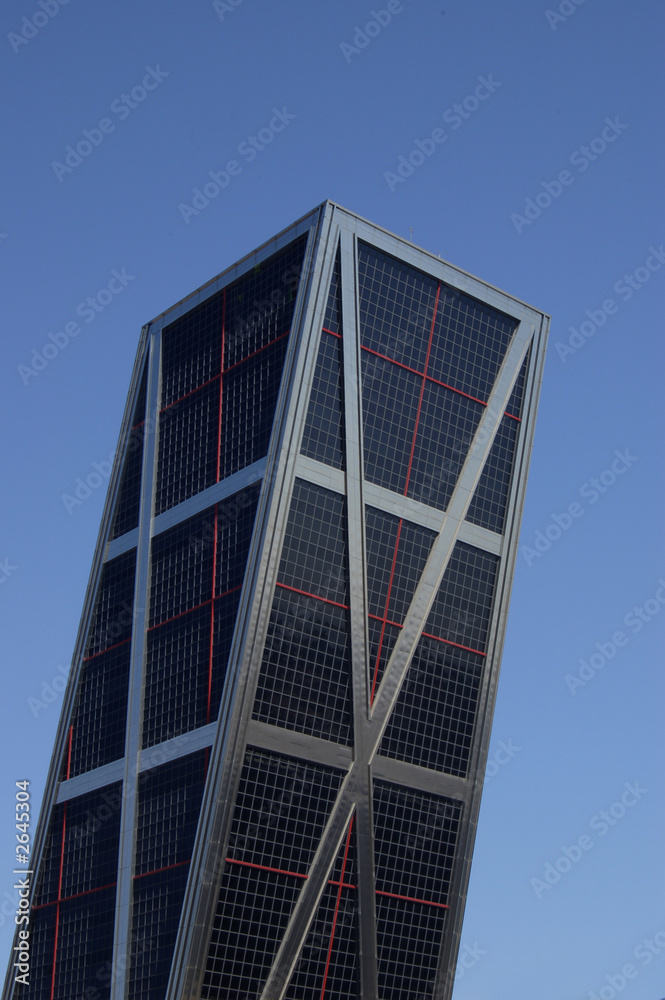 Obraz premium kio towers in madrid, spain