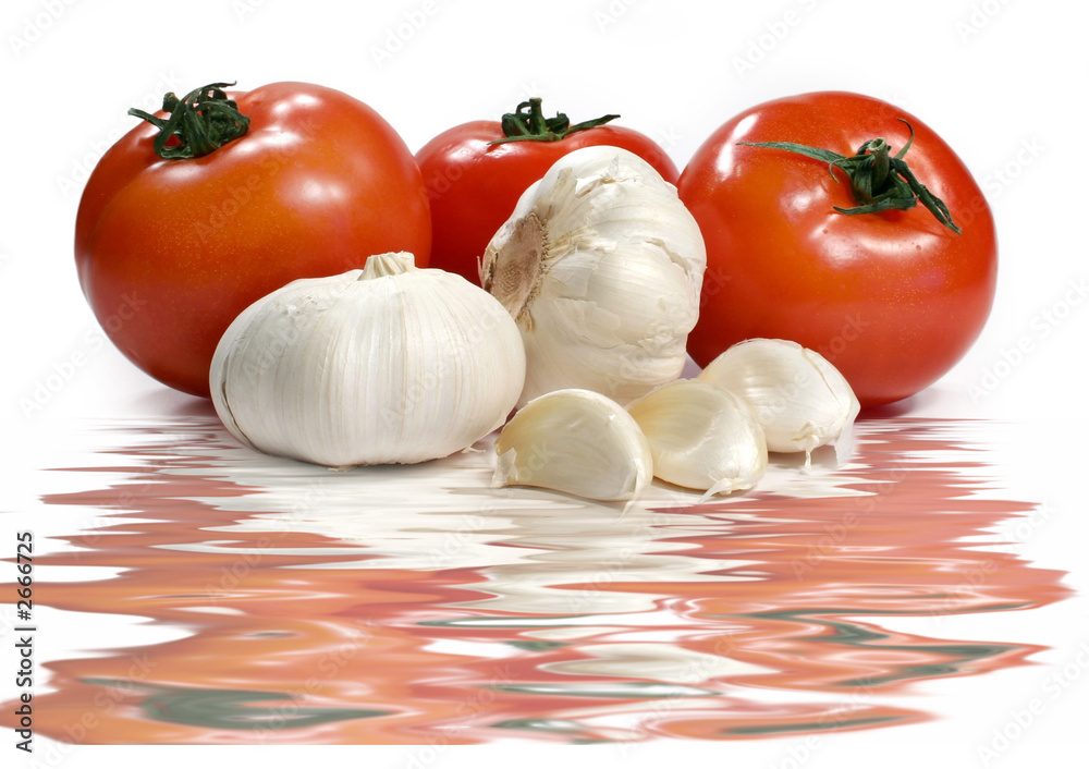 garlic and tomatoes garlic and tomatoes