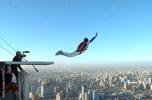 Photography building base jump in shanghai