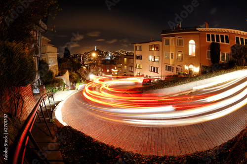 lombard street at night