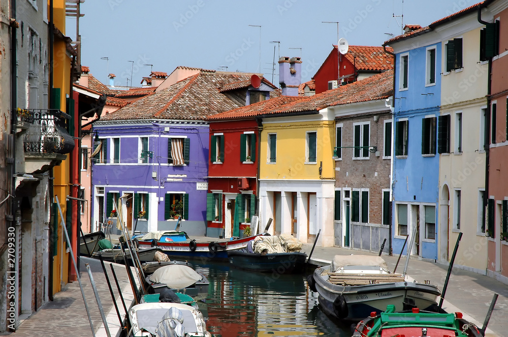 colors of burano 4