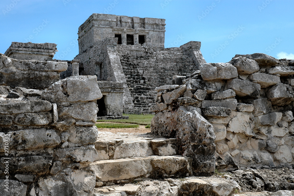 ancient mayan temple