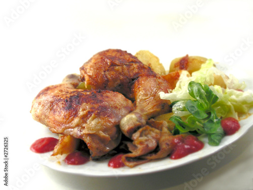 roasted chicken legs with vegetable,ketchup,salad