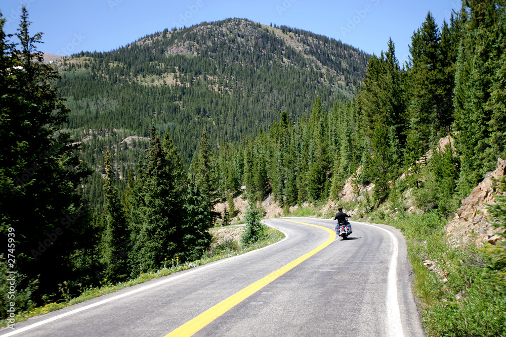 Fototapeta premium motorcycle on mountain road