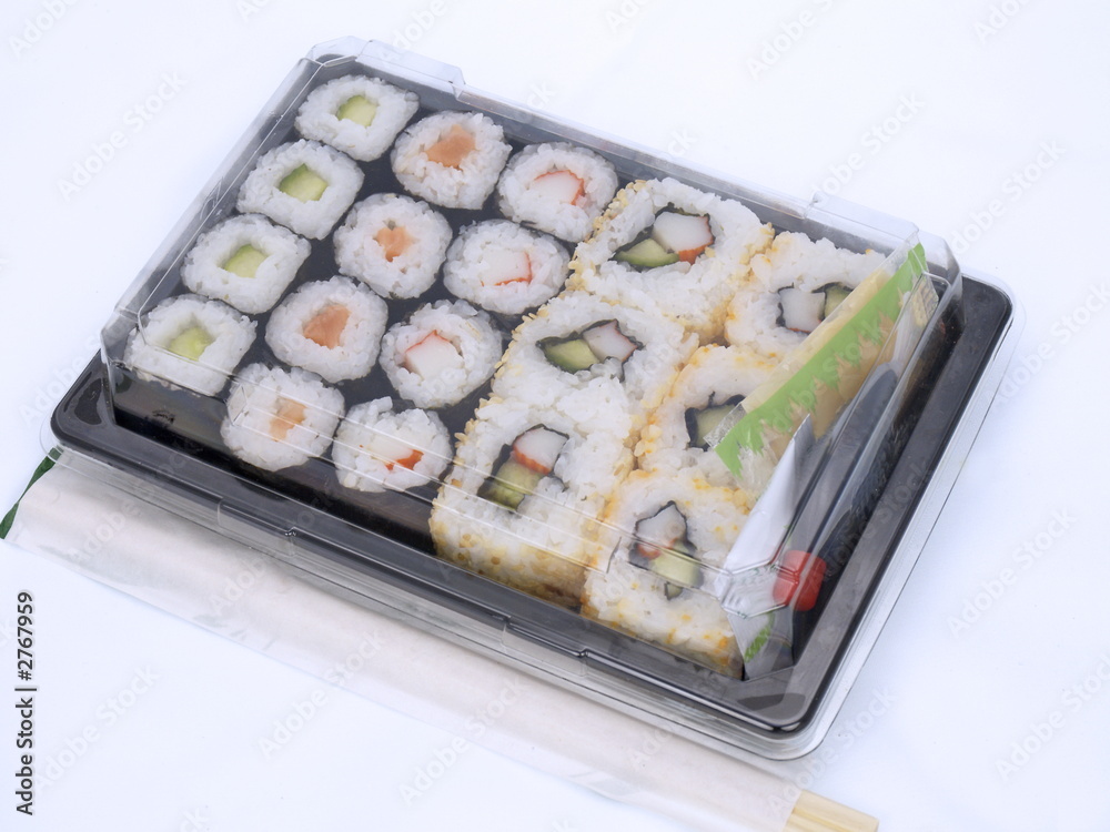 sushi im take away pack nah aufnahme sushi im take away pack nah aufnahme