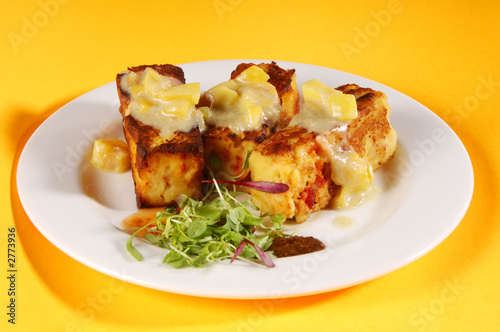 lobster bread pudding mango wine sauce