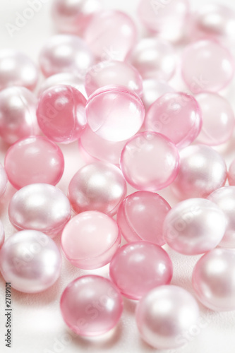 pink oil bath pearls