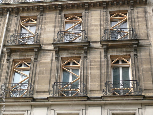 façade en cours de rénovation.