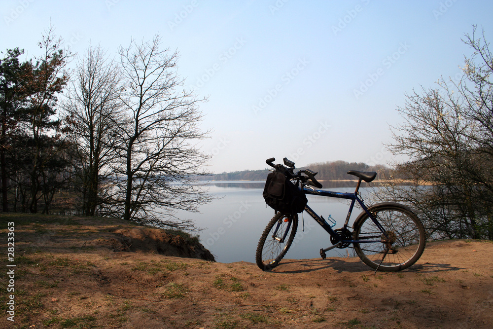 mountain bike excursion