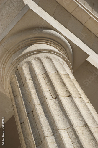 column fragment photo