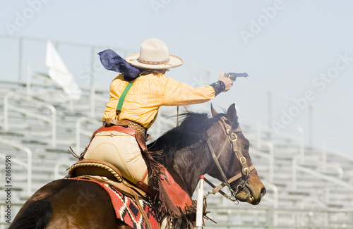 mounted shooting 5