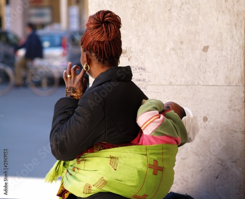 madre con bambino photo