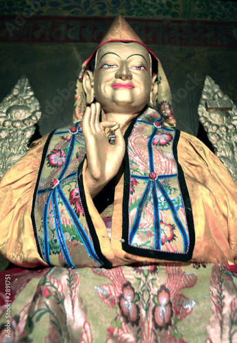 tsongkapa - the tibetan guru photo