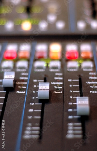 console mixage numerique 3