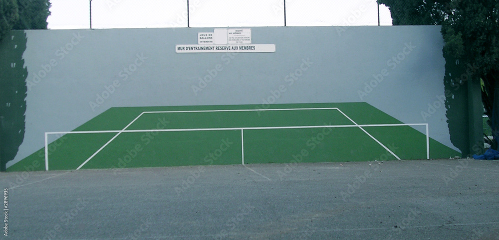 mur d'entrainement de tennis Photos | Adobe Stock