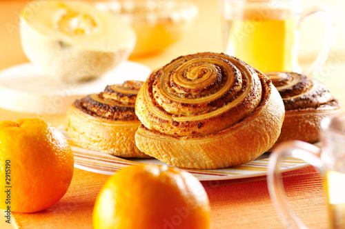 rolled bread product with chestnut cream