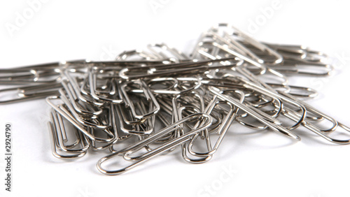 paper clips - shallow dof