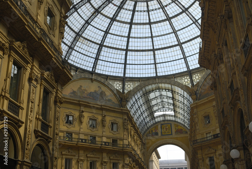 milano galleria vittorio emanuele