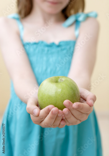 girl with green apple