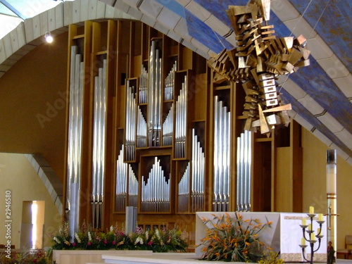 interno della chiesa di s. giovanni rotondo churc