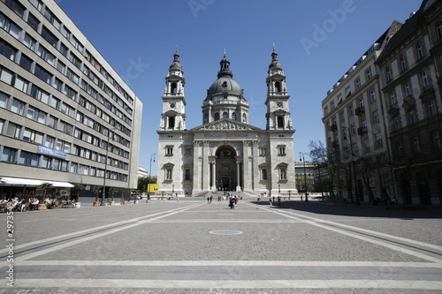 budapest piazza della basilica di santo stefano