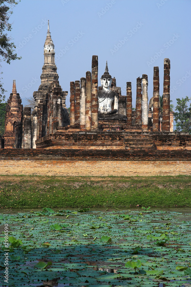 Obraz premium ruins in sukhothai national park
