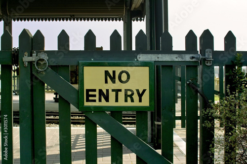 no entry sign photo