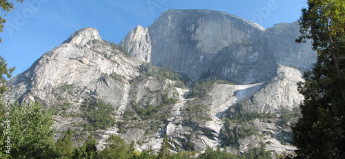 mountain at yosemite valley