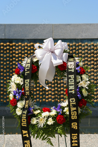 wreath at the world war two memorial  1