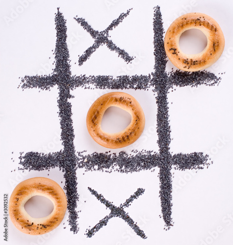 tic-tac-toe with bagels photo