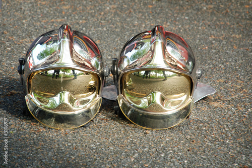 casques de pompiers